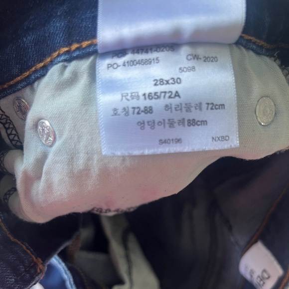 Men’s Denizen Levi 216 Slim Fit Jeans Like New Condition Dark Wash Size 28x30 - Picture 5 of 5